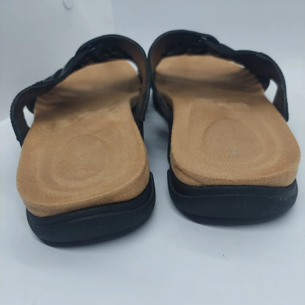 Easy Spirit Semeadow Slip On Sandals Size 8.5M Black Leather Open Toe Shoe